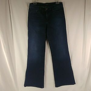 Nice Pair of Joe's Ladies Wide Leg Jeans